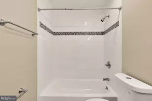 20252 Red Buckeye Ct, Germantown, MD 20876 - Photo 16