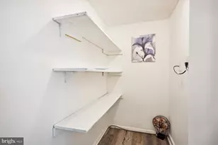 10121 Watkins Mill, Gaithersburg, MD 20886 - Photo 14