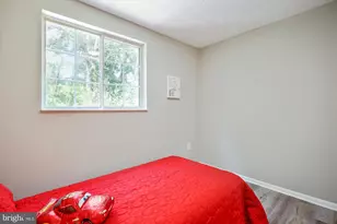 10121 Watkins Mill, Gaithersburg, MD 20886 - Photo 20