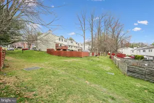 10121 Watkins Mill, Gaithersburg, MD 20886 - Photo 30