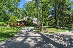 10601 Sweetbriar Pkwy, Silver Spring, MD 20903 - Photo 2