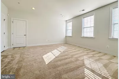 8201 Castanea Lane, Derwood, MD 20855 - Photo 32