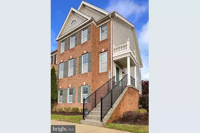 8201 Castanea Lane, Derwood, MD 20855 - Photo 2