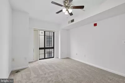 7915 Eastern Avenue #1011, Silver Spring, MD 20910 - Photo 14