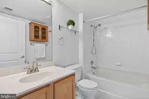 7915 Eastern Ave, Silver Spring, MD 20910 - Photo 16