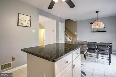 18806 Harmony Woods Lane, Germantown, MD 20874 - Photo 14