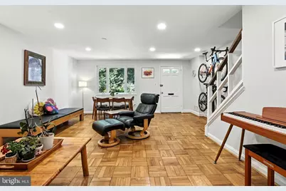 9882 Hollow Glen Place #2534, Silver Spring, MD 20910 - Photo 10