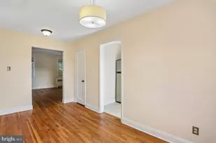 2406 Colston Dr, Silver Spring, MD 20910 - Photo 6