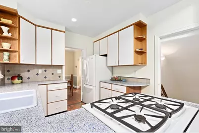 4705 Morgan Drive, Chevy Chase, MD 20815 - Photo 8