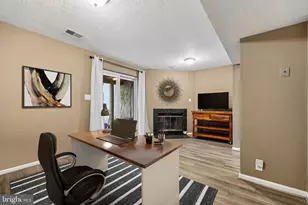 13549 Deerwater Dr, Germantown, MD 20874 - Photo 24