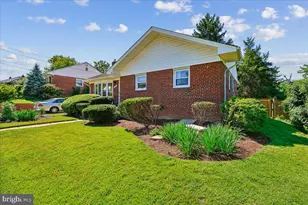 4704 Adrian St, Rockville, MD 20853 - Photo 58
