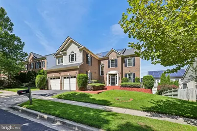 21116 Hickory Forest Way, Germantown, MD 20876 - Photo 2