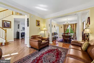 21116 Hickory Forest Way, Germantown, MD 20876 - Photo 4