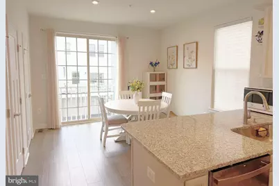 19536 Montgomery Village Avenue, Montgomery Village, MD 20886 - Photo 16