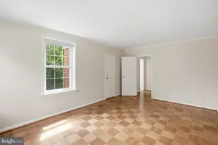 3535 Chevy Chase Lake Dr, Chevy Chase, MD 20815 - Photo 12