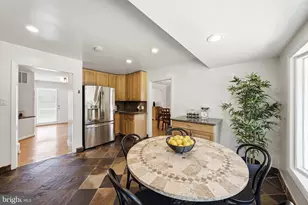 6505 Friars Ct, Bethesda, MD 20817 - Photo 12