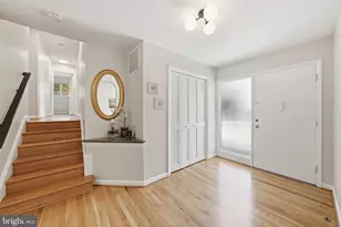 6505 Friars Ct, Bethesda, MD 20817 - Photo 6