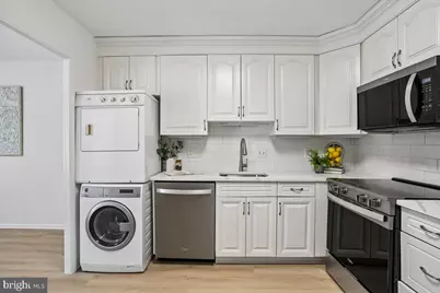 7425 Democracy Boulevard #114, Bethesda, MD 20817 - Photo 18