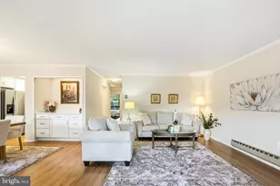 15121 Glade Dr, Silver Spring, MD 20906 - Photo 2