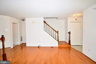 12100 Flag Harbor Dr, Germantown, MD 20874 - Photo 2