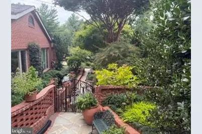 4105 East-West Highway, Chevy Chase, MD 20815 - Photo 30