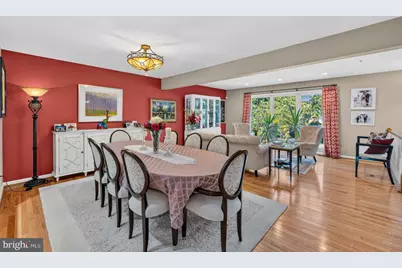 11306 Hollowstone Drive, Rockville, MD 20852 - Photo 8