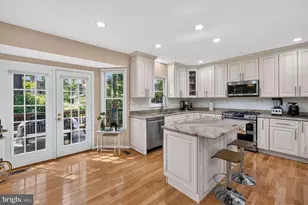 11306 Hollowstone Dr, Rockville, MD 20852 - Photo 12
