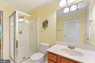 15303 Diamond Cove Terrace, Rockville, MD 20850 - Photo 16
