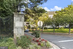 15303 Diamond Cove Terrace, Rockville, MD 20850 - Photo 32