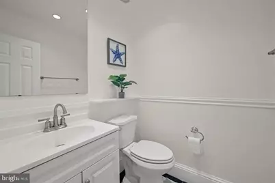 10600 Vantage Court, Potomac, MD 20854 - Photo 14