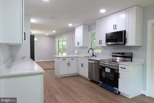 14301 Northwyn Dr, Silver Spring, MD 20904 - Photo 16
