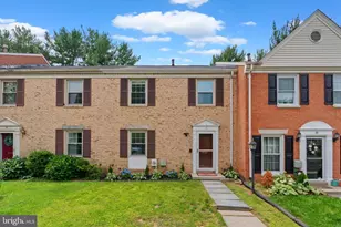 16 Cornerwood Ct, Gaithersburg, MD 20878 - Photo 1