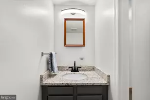 16 Cornerwood Ct, Gaithersburg, MD 20878 - Photo 14