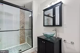 16 Cornerwood Ct, Gaithersburg, MD 20878 - Photo 24