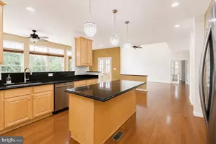 10809 Avonlea Ridge Pl, Damascus, MD 20872 - Photo 12