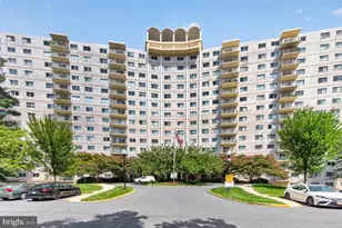 1121 University Blvd W, Silver Spring, MD 20902 - Photo 1