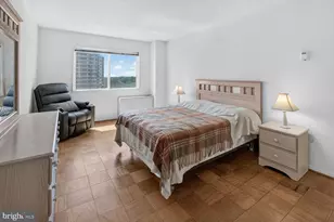 1121 University Blvd W, Silver Spring, MD 20902 - Photo 8