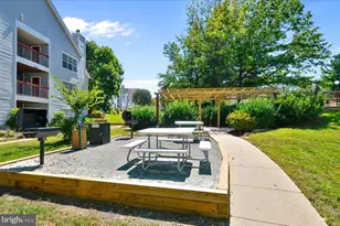 9793 Hellingly Pl, Gaithersburg, MD 20886 - Photo 20