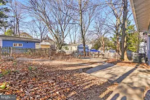 9 Philadelphia Ave, Takoma Park, MD 20912 - Photo 4