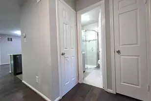 10414 Parthenon Ct, Bethesda, MD 20817 - Photo 16