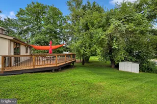 327 S Horners Ln, Rockville, MD 20850 - Photo 18