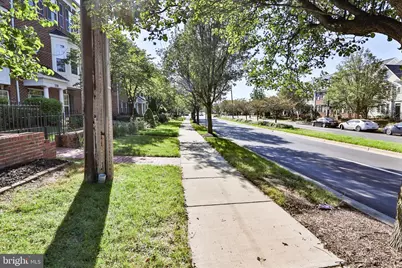 526 Redland Boulevard, Rockville, MD 20850 - Photo 2