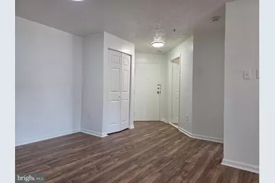 [Address not provided], Germantown, MD 20874 - Photo 6