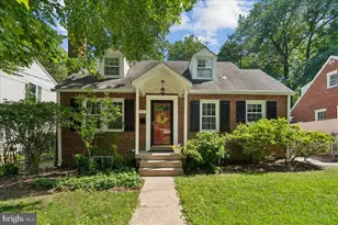 115 Eastmoor Dr, Silver Spring, MD 20901 - Photo 2