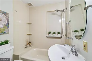 115 Eastmoor Dr, Silver Spring, MD 20901 - Photo 32