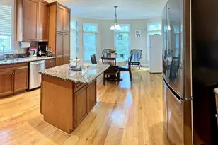 202 Martins Ln, Rockville, MD 20850 - Photo 2
