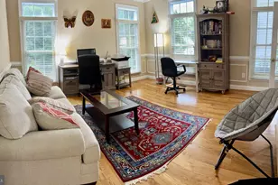 202 Martins Ln, Rockville, MD 20850 - Photo 12