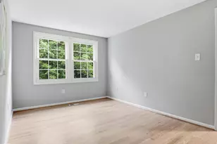 10921 Outpost Dr, North Potomac, MD 20878 - Photo 22