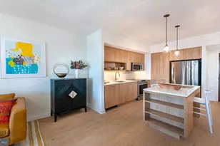 4710 Elm St, Bethesda, MD 20814 - Photo 12