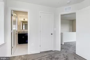 8051 Tribeca St, Rockville, MD 20855 - Photo 32
